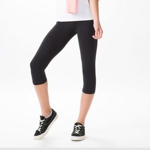 Ivivva rhythmic crop*luxtreme || black